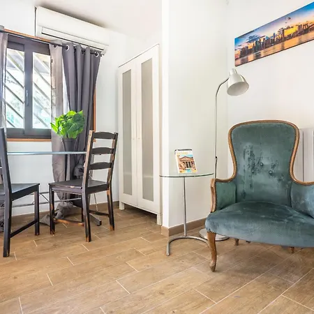 Appartement -the Rock- Garden And Express Train Center *
