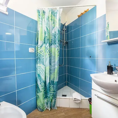 -the Rock- Garden And Express Train Center Appartement Rome